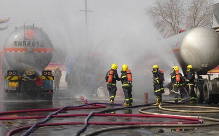 �ٱ��o��ϡ�̎�������Ǭ�zӰ