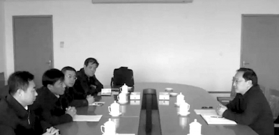 Ѳҕ�M�c�ӑc�hί��(sh��)ӛ��־܊���ң��ġ�����(du��)һ��ՄԒ�F(xi��n)��(ch��ng)��