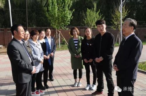 5��7�գ��ؼҌ��c�����������ЌW(xu��)��(sh��)��(x��)�ĺӱ�������W(xu��)���֌W(xu��)����Մ��