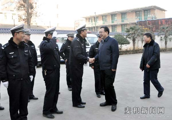 ���ڽ������(du��)ο����