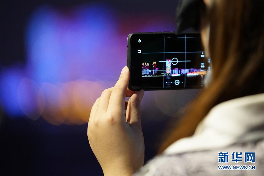 ���D�Ļ���(d��ng)����2����h25������͟��������������