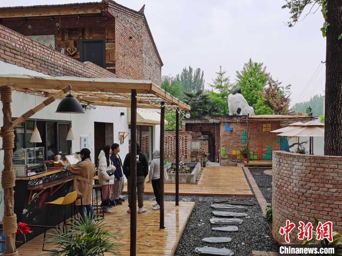 ��Ұ�����ꡱ������l(xi��ng)��СԺ�����h��Ұ �z